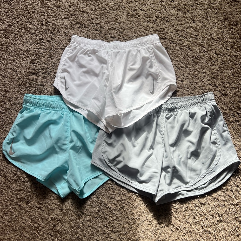 Bundle Nike dri-fit shorts